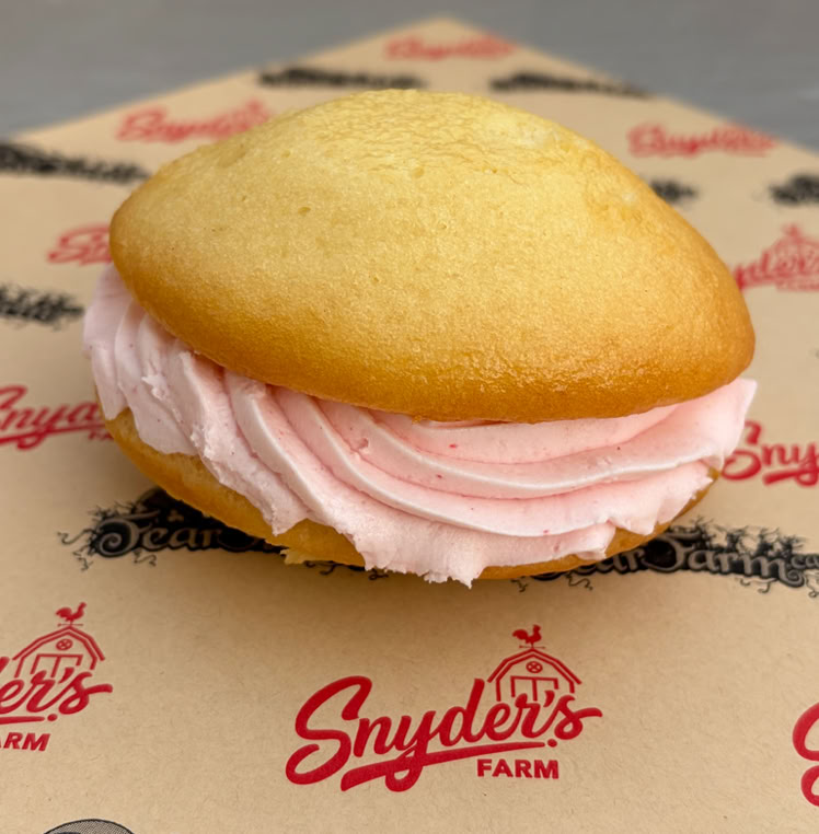 Snyders woopie pie.